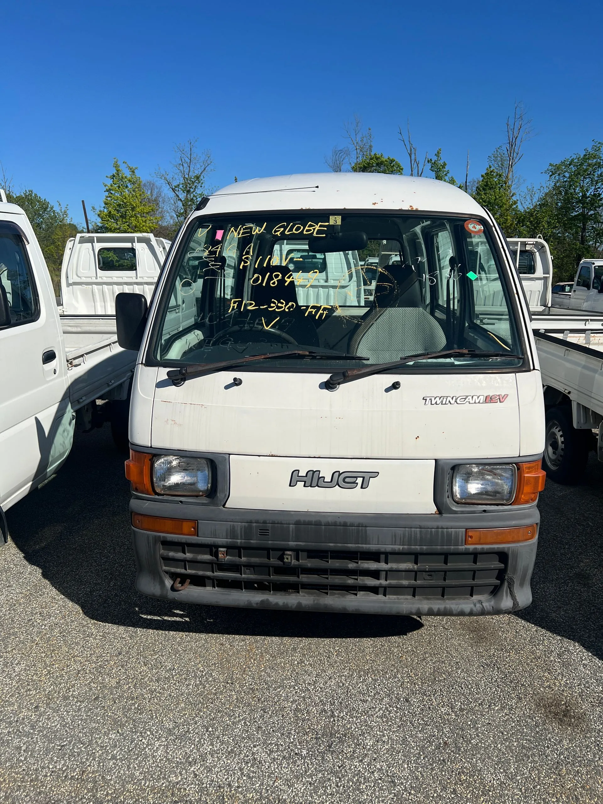 1996 Daihatsu Hijet Twin Cam 4WD Kei Truck - Image 3