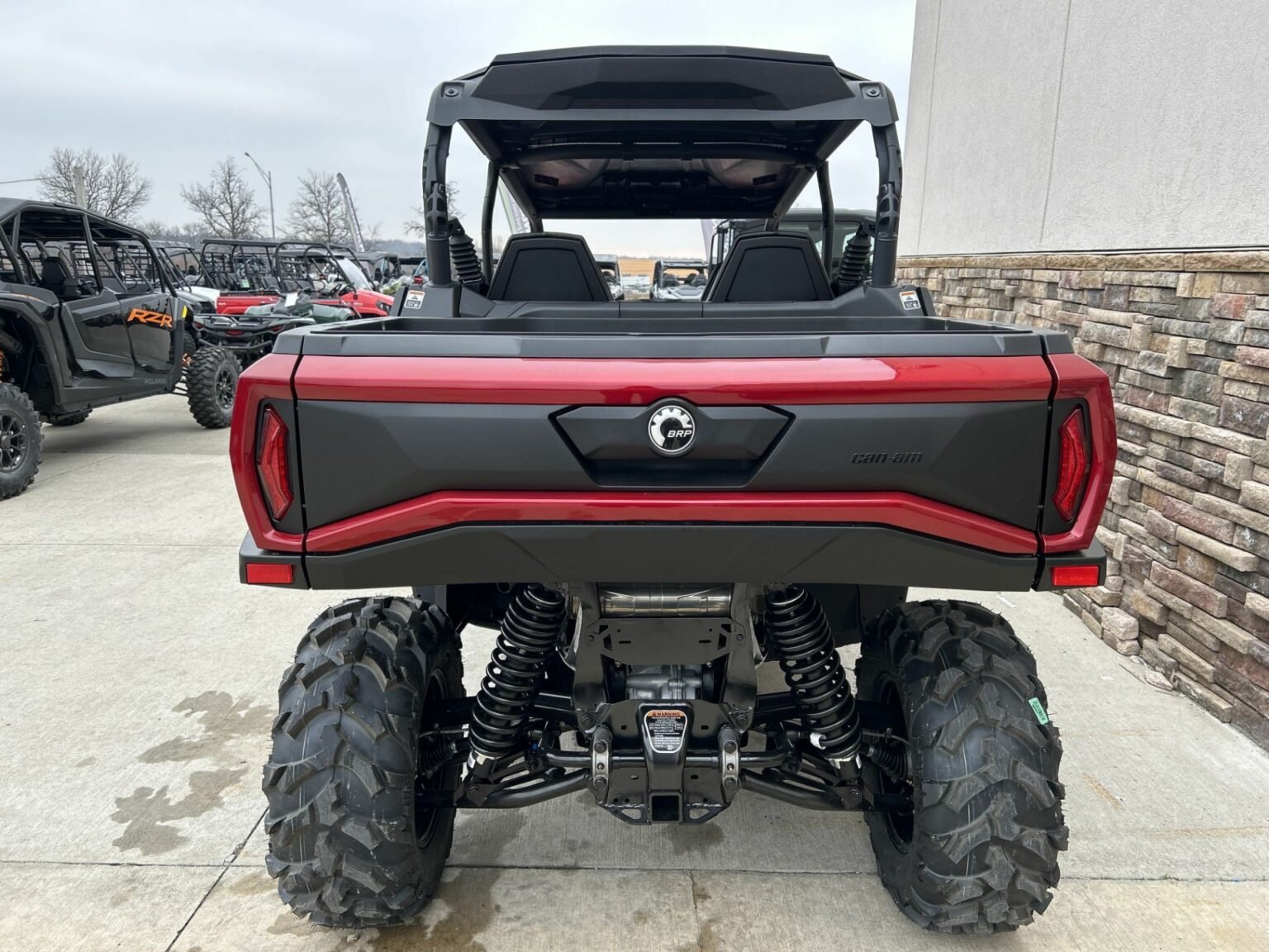 New 2024 Can-Am Commander MAX XT 700 For Sale - Image 2