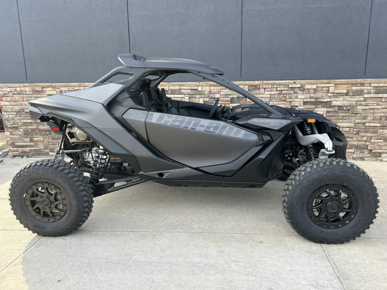 New 2024 Can-Am Maverick R X RS For Sale - Image 12
