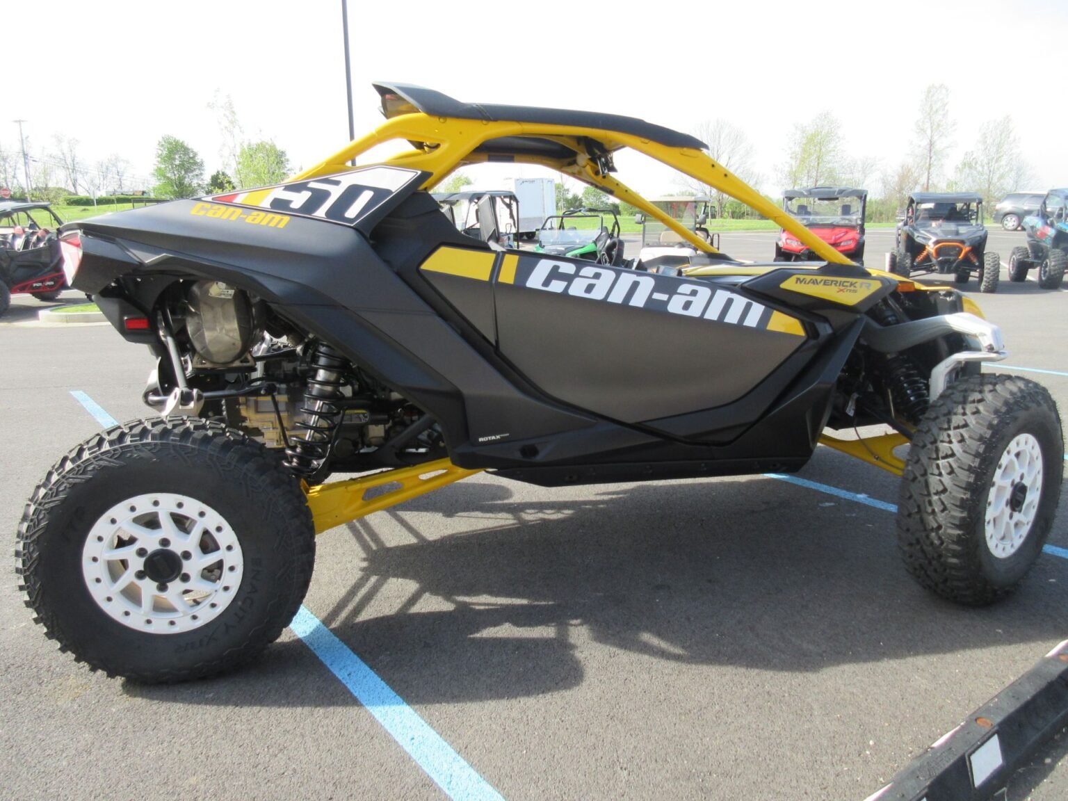 New 2024 Can-Am Maverick R X RS with Smart-Shox For Sale - Image 12