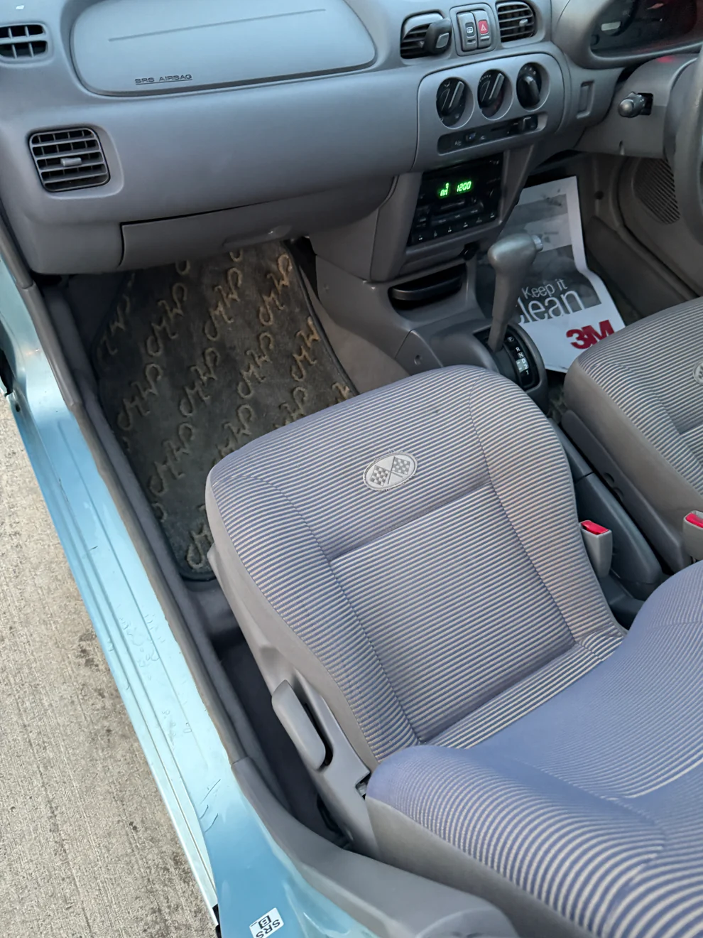 2000 Nissan March BOX - Image 7