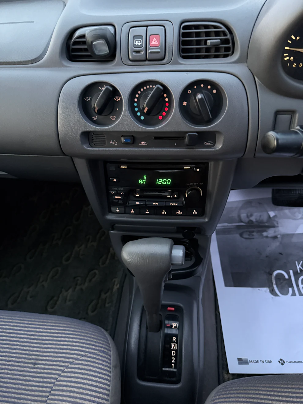 2000 Nissan March BOX - Image 12